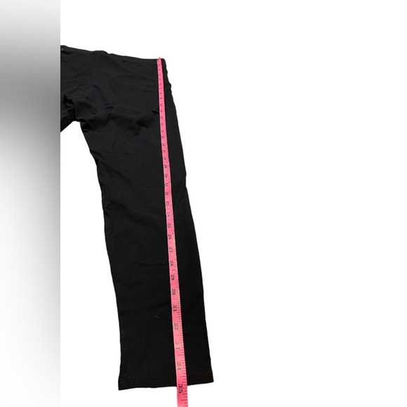 Victoria Secret Pink Women’s black leggings - Picture 3 of 6